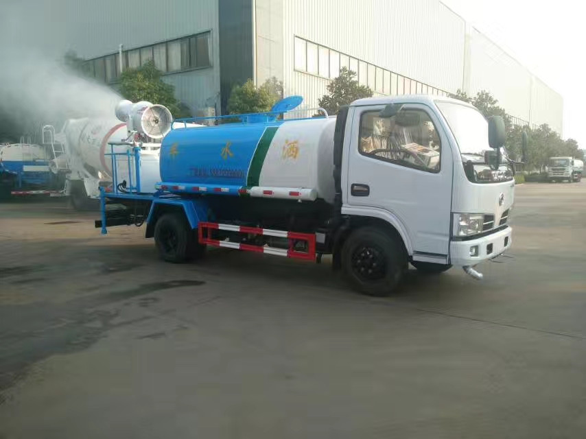 5噸灑水車,5噸噴霧車,噴霧車價格廠家,東風灑水車噴霧車 5噸灑水車,5噸噴霧車,噴霧車價格廠家,東風灑水車噴霧車