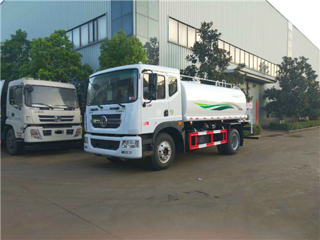 ����������܇����(y��ng)��ֱ�N�|�L(f��ng)20����ˮ܇