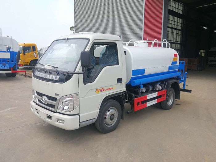 ��ɽ��ˮ܇�r��