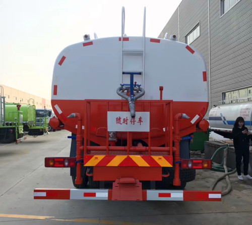 東風(fēng)灑水車(chē)報(bào)價(jià) 東風(fēng)灑水車(chē)報(bào)價(jià)