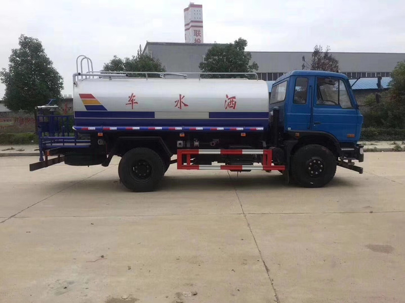 東風145灑水車12噸圖片展示 東風145灑水車12噸圖片展示