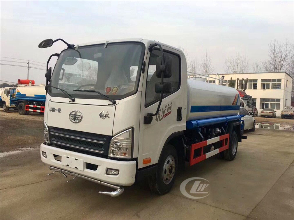 解放虎V灑水車-5噸灑水車廠家價(jià)格報(bào)價(jià)-湖北程力集團(tuán) 解放虎V灑水車-5噸灑水車廠家價(jià)格報(bào)價(jià)-湖北程力集團(tuán)