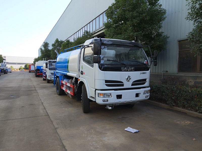 綠化東風(fēng)灑水車 東風(fēng)霧炮灑水車 8噸灑水車 -湖北程力 綠化東風(fēng)灑水車 東風(fēng)霧炮灑水車 8噸灑水車 -湖北程力