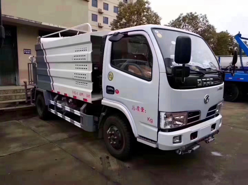 綠化東風(fēng)5噸霧炮灑水車報(bào)價(jià) 支持分期付款工程工地灑水車 綠化東風(fēng)5噸霧炮灑水車報(bào)價(jià) 支持分期付款工程工地灑水車