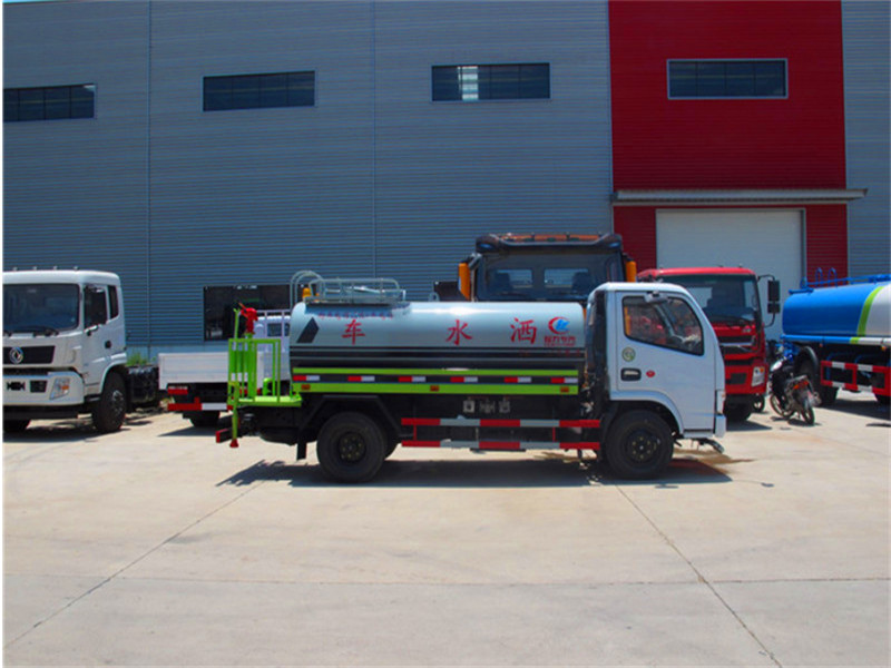 ����������ˮ܇�S��ֱ�N �|�L(f��ng)5�����𿨞�ˮ܇�r(ji��)��(y��u)��