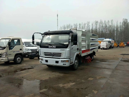 東風(fēng)多利卡8方掃路車(chē)-東風(fēng)多利卡8方掃路車(chē)廠(chǎng)家直銷(xiāo)-湖北程力 東風(fēng)多利卡8方掃路車(chē)-東風(fēng)多利卡8方掃路車(chē)廠(chǎng)家直銷(xiāo)-湖北程力