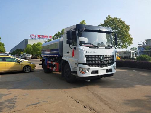 程力5噸灑水車(chē)-灑水車(chē)包上牌多少錢(qián)一輛 程力5噸灑水車(chē)-灑水車(chē)包上牌多少錢(qián)一輛