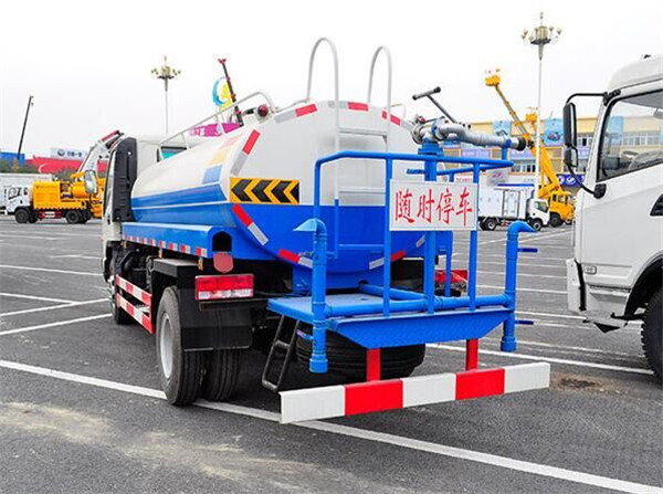 ����5����ˮ܇(ch��)-����5������ˮ܇(ch��)