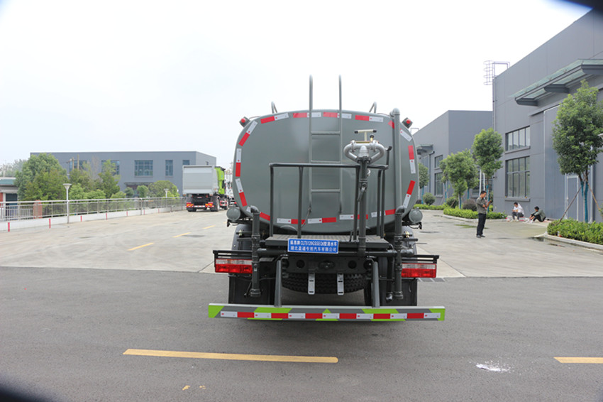 �|�L(f��ng)10����ˮ܇-�|�L(f��ng)10����ˮ܇�r(ji��)��-����ӯͨ