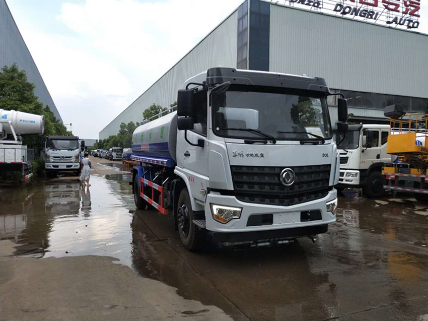 國(guó)六12噸東風(fēng)灑水車生產(chǎn)廠家-12噸灑水車價(jià)格-12噸灑水車報(bào)價(jià)-湖北程力 國(guó)六12噸東風(fēng)灑水車生產(chǎn)廠家-12噸灑水車價(jià)格-12噸灑水車報(bào)價(jià)-湖北程力