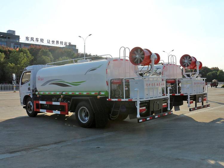 霧炮灑水車(chē) 霧炮灑水車(chē)