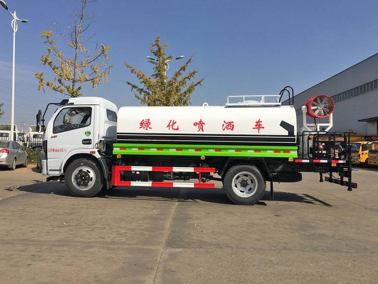 霧炮灑水車(chē) 霧炮灑水車(chē)