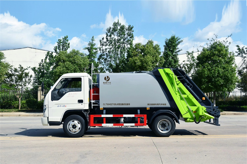 �����{��5.5�����s����܇-�{�Ɖ��s����܇