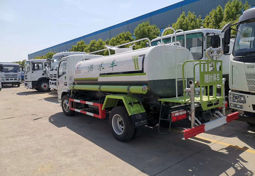 �|�L(f��ng)������5����ˮ܇��չʾ�D